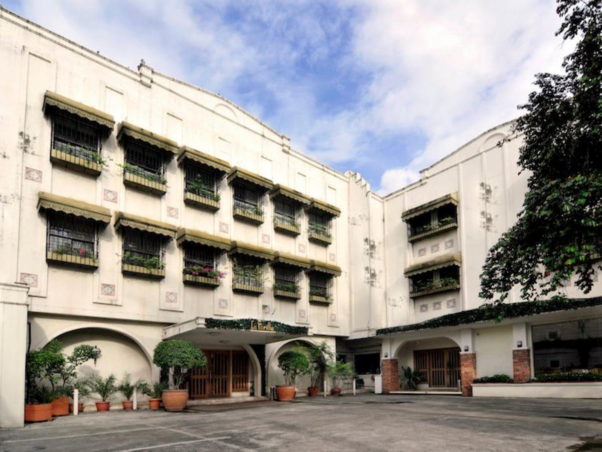 La Parilla Hotel Cabanatuan City Екстер'єр фото